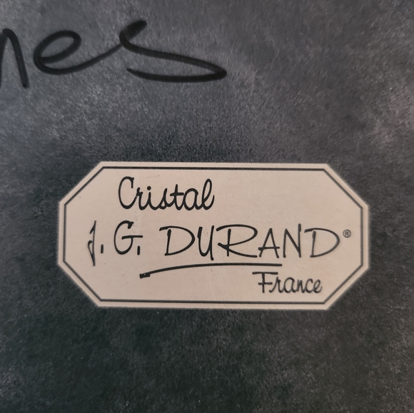 J.G. Durand French Crystal Set Of 4 vintage salad plates. Romance series - Picture 2 of 3